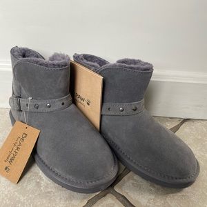 Bearpaw Jade ~Casual Booties ~ Charcoal ~ Size 8 ~ Brand New
